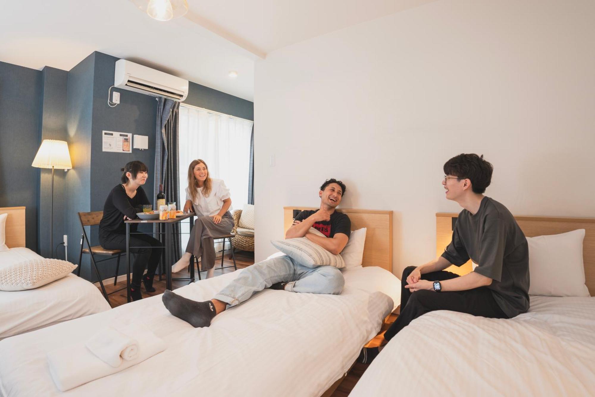 E-Stay Namba Осака Экстерьер фото